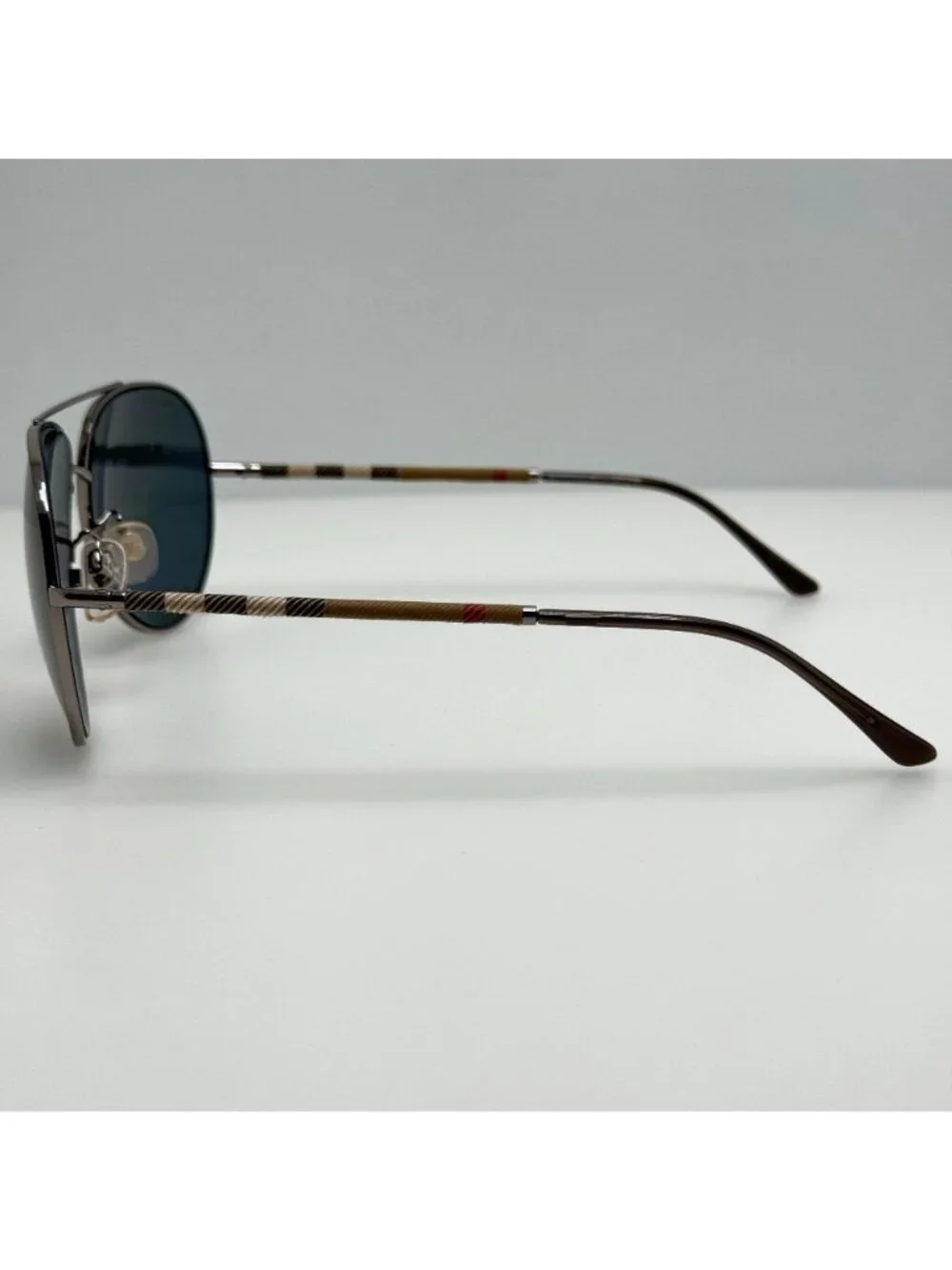 Burberry Sunglasses B 3055 100681 Polarized Italy 60-14-135 B